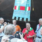 Posa della corona di fiori al Monumento alla Resistenza europea